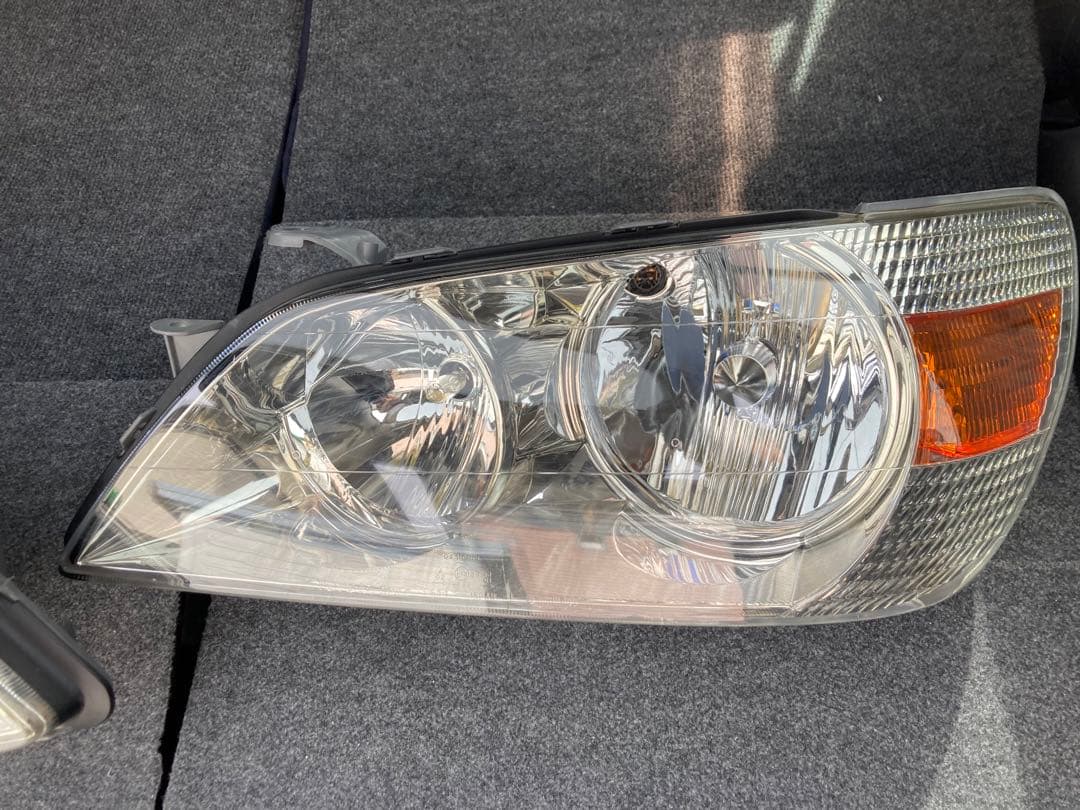 ヘッドライト 2個セット アルテッツァ前期純正