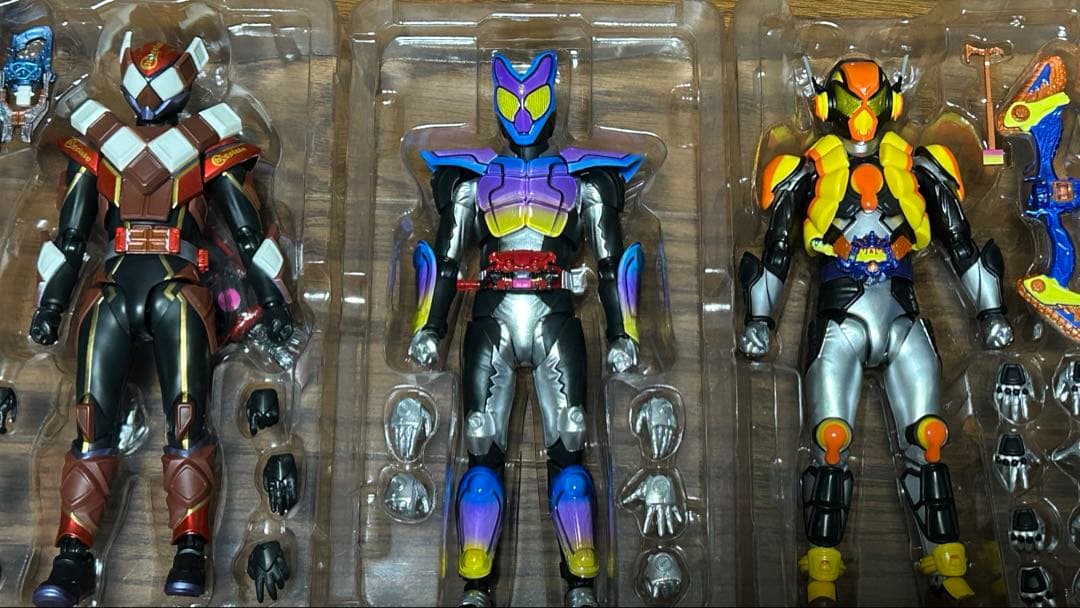 SHFiguarts 仮面ライダーガヴ　ヴァレン　ヴラムセット