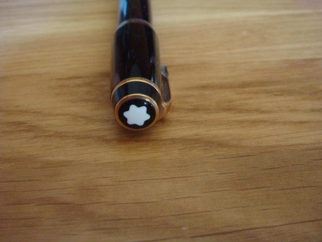 Montblanc万年筆ボエム