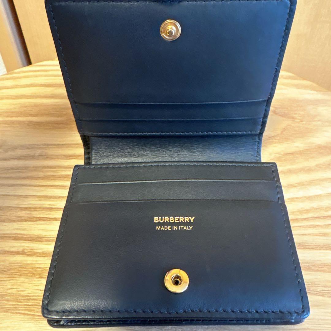 【未使用品】BURBERRY二つ折り財布 TBモノグラム ロゴ　ブラック　革