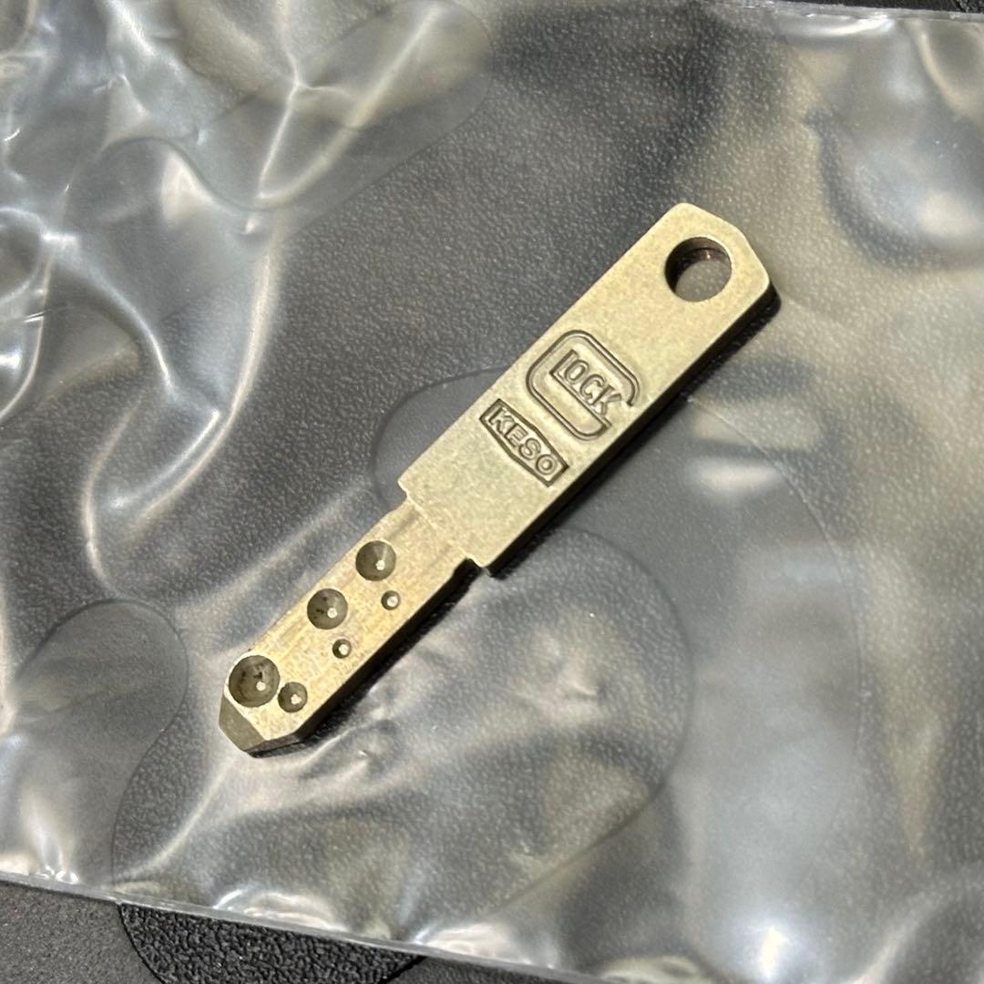 グロック 実物ケース 鍵付き 使用感あり