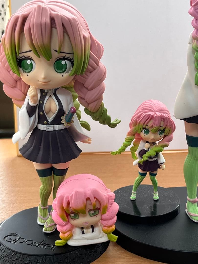 鬼滅の刃フィギュア　甘露寺蜜璃セット