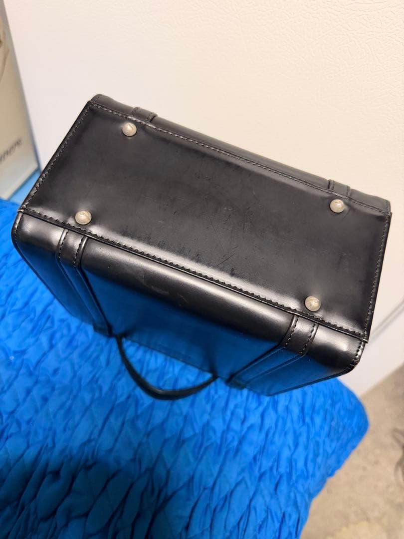 d*2様 BURBERRY スクエア型 ハンドバッグ レザー ノバチェック ブラ