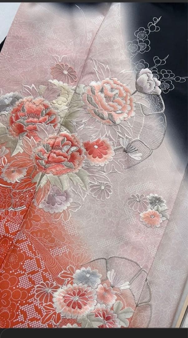 豪華刺繍正絹黒留袖袖フルセットお探しの方　西陣織袋帯　牡丹　駒刺繍 銀彩銀刺繍