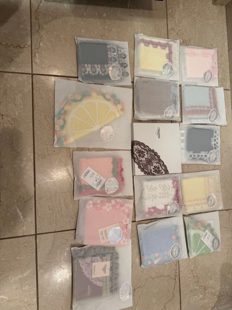 近沢レース人気ハンカチセット　桜、ビール、金魚、豚に真珠、将棋、ポップコーン、他