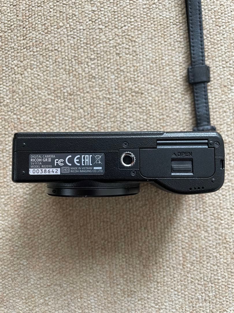 Ricoh GR III 専用革ケース付き　美品