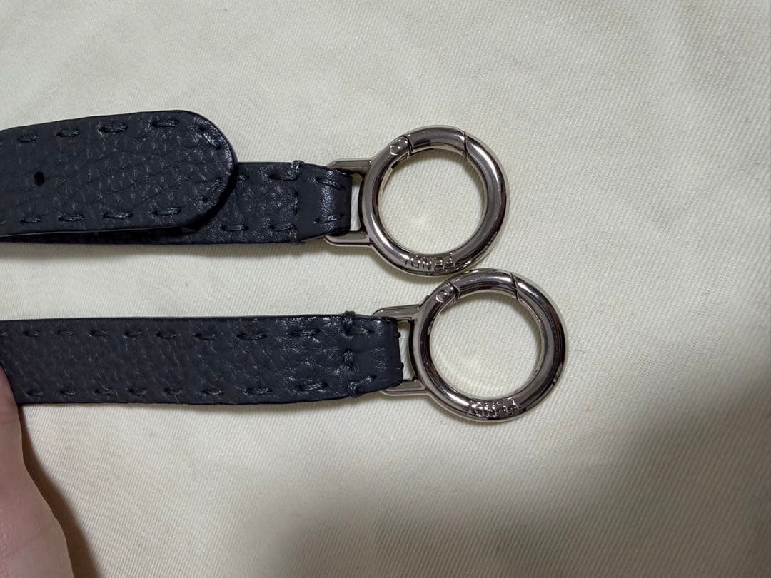 FENDI セレリア ピーカブー ミディアム アスファルトグレー