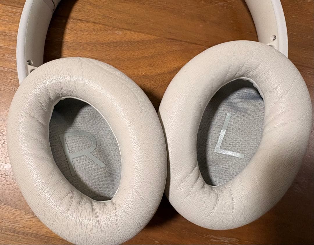 BOSE QuietComfort 45 headphones ホワイト