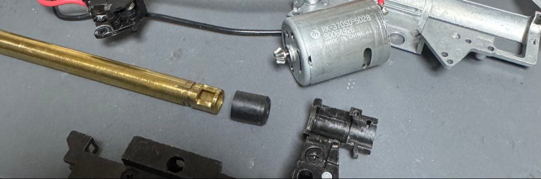 東京マルイ M93R 電動ハンドガン ブラック サプレッサー付き