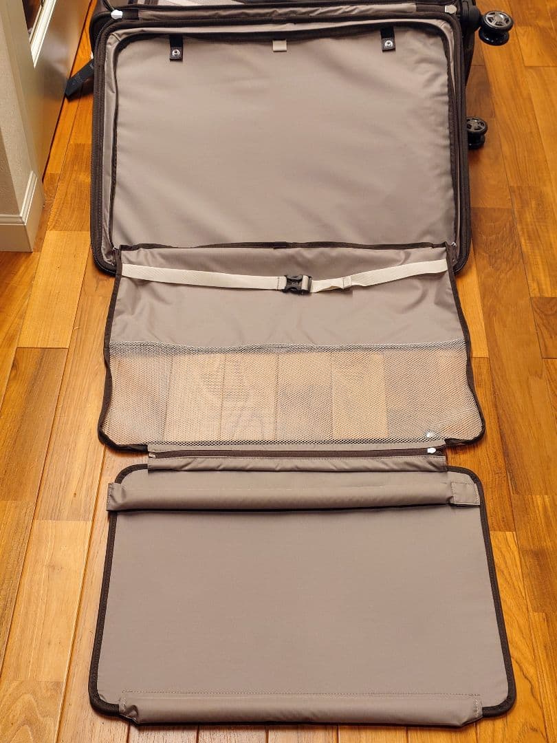 Travelpro Platinum Elite スーツケース Lサイズ