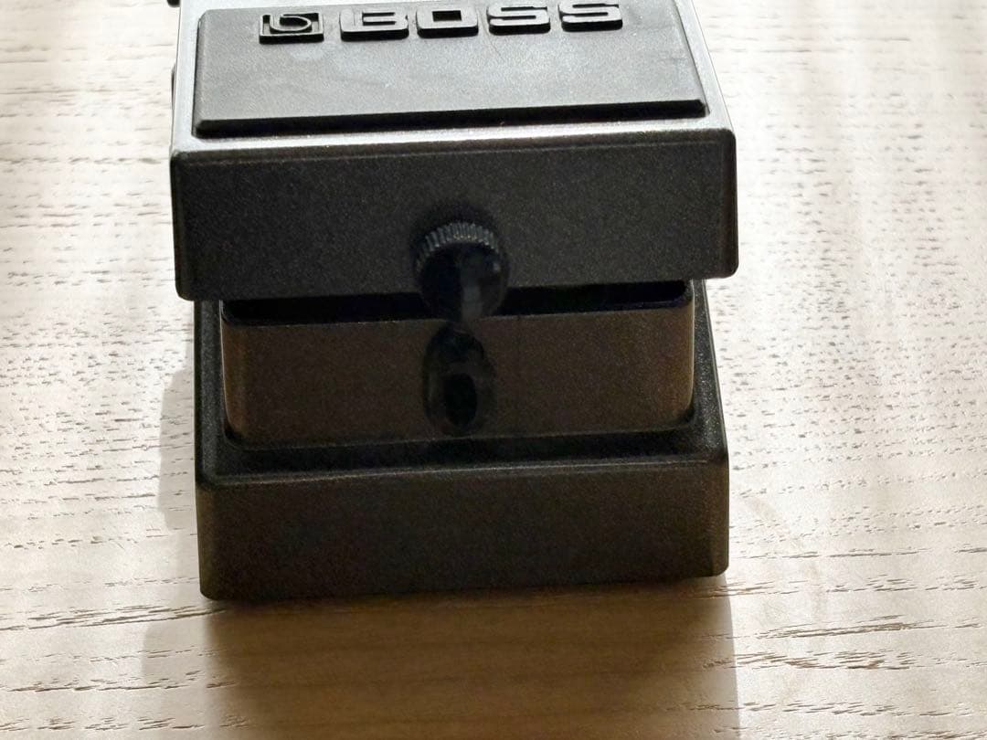 【美品】BOSS RV-6 リバーブ　ギターエフェクター