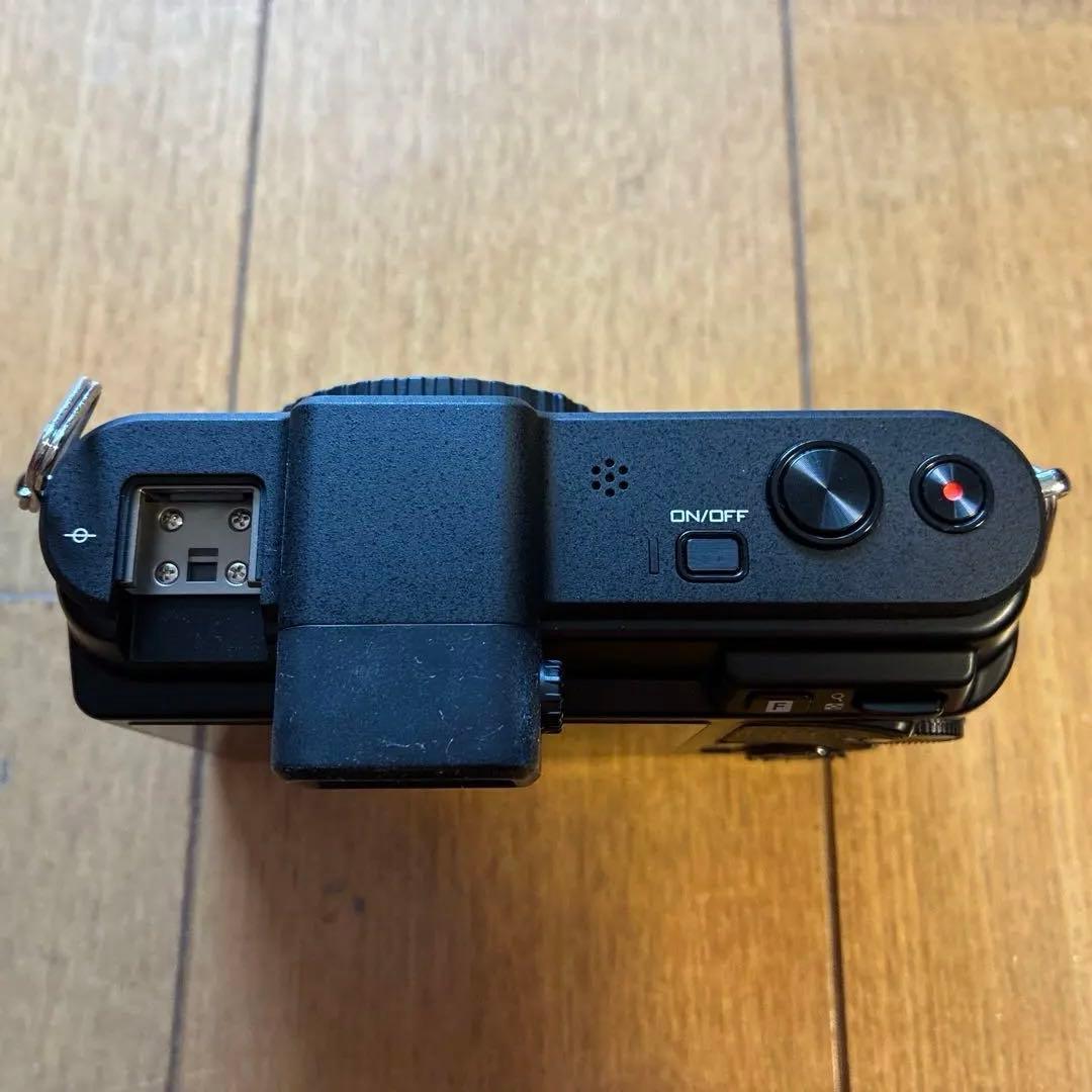 Nikon 1 V1 ミラーレス一眼カメラ