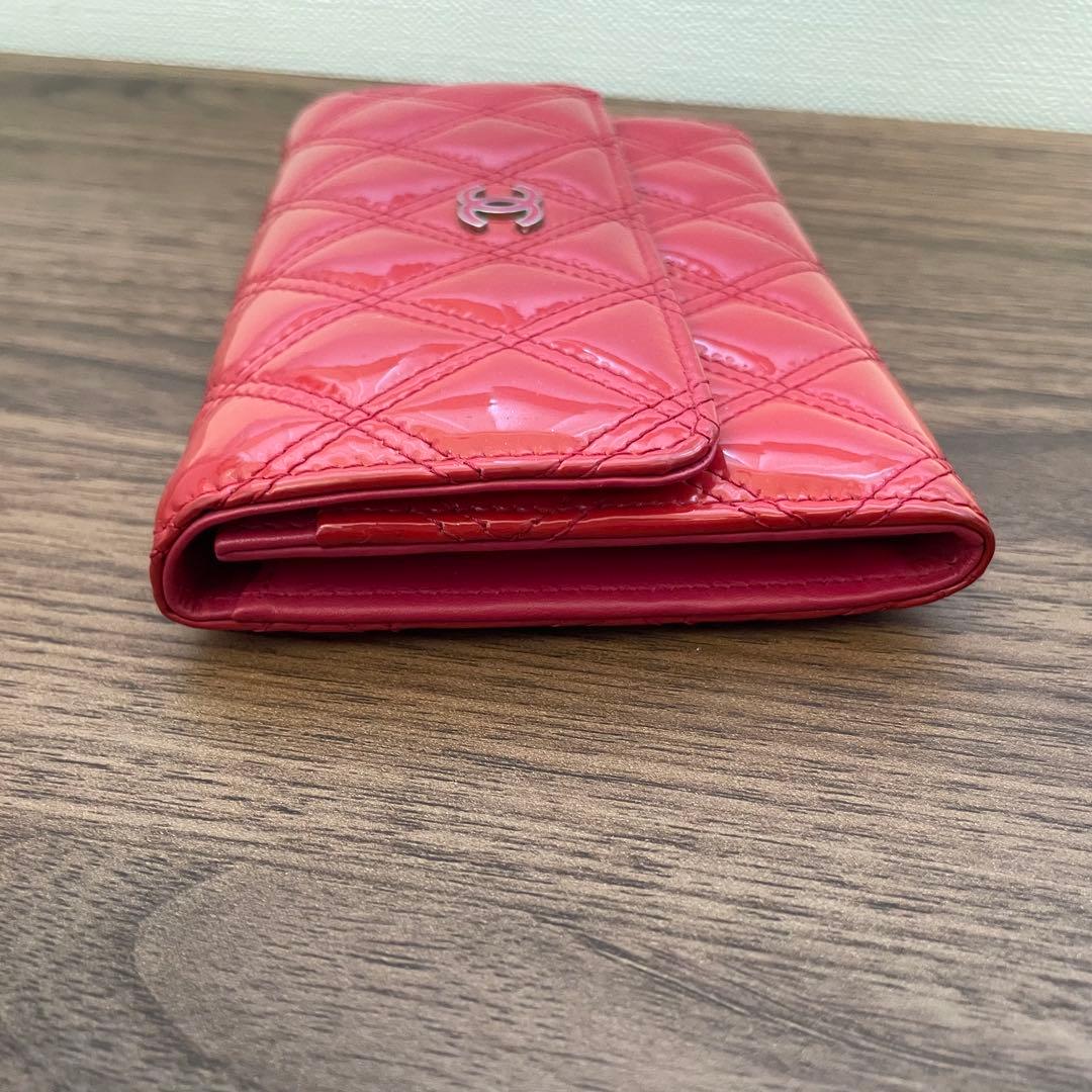 シャネル　財布　マトラッセ　ココマーク