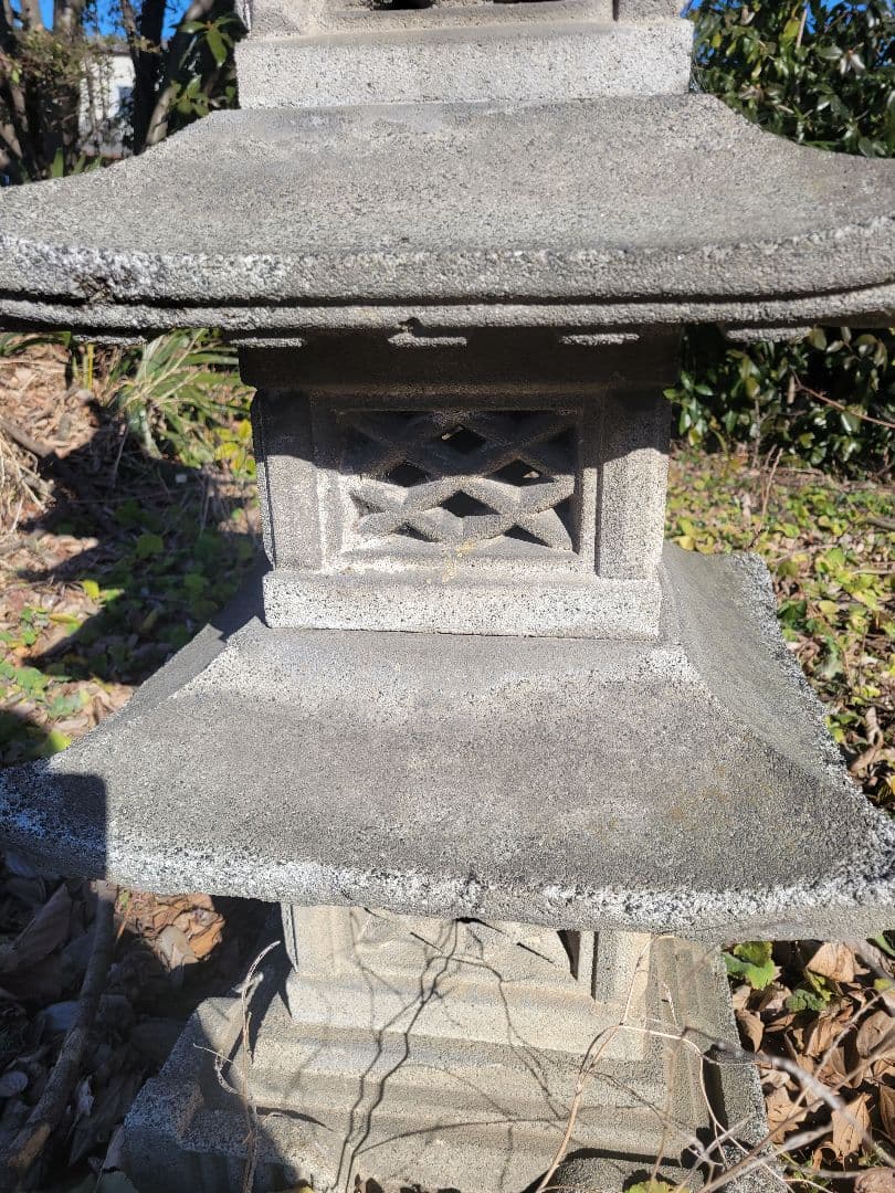 五重の塔　庭石 ☆