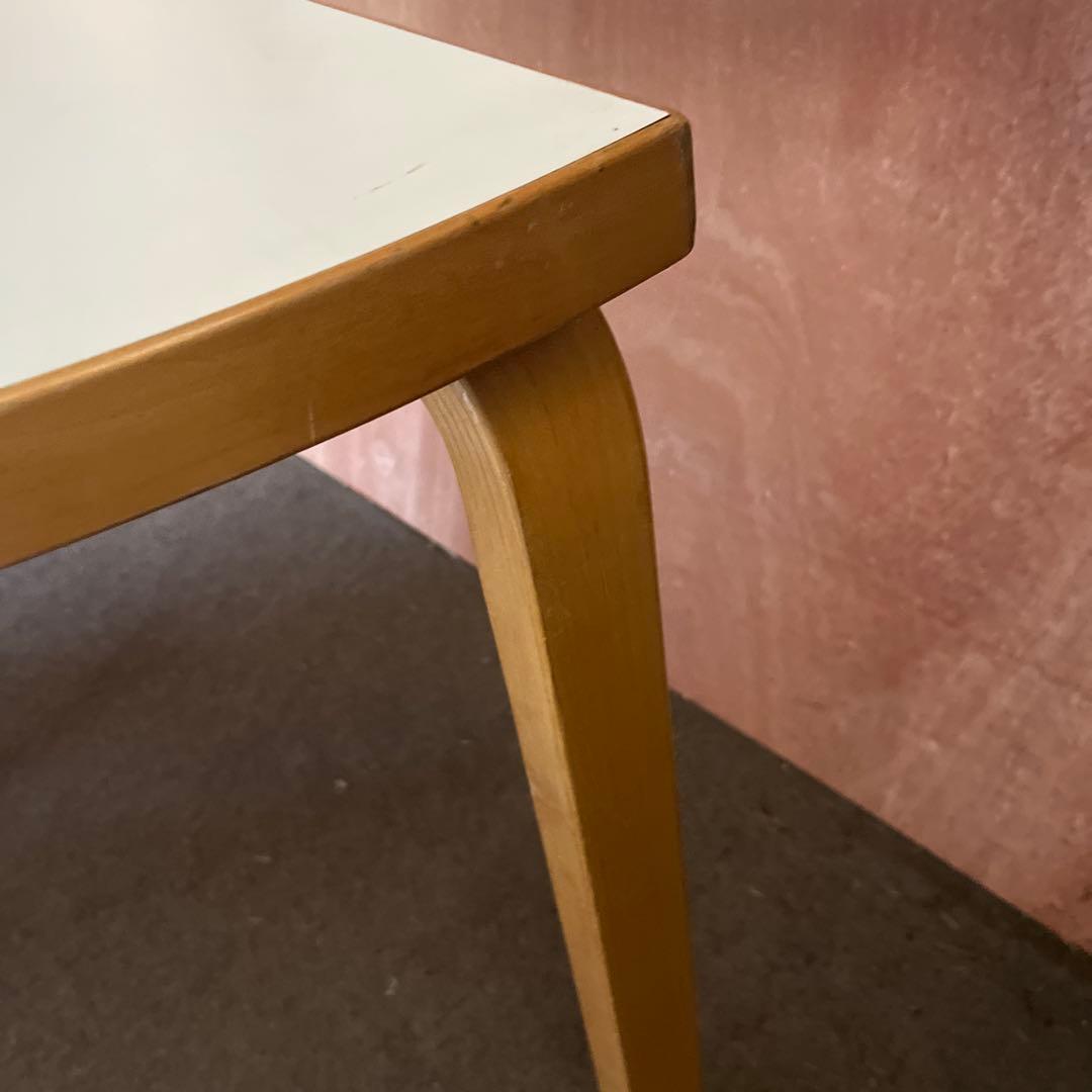 Aalto Artek 半円テーブル　ラミネート