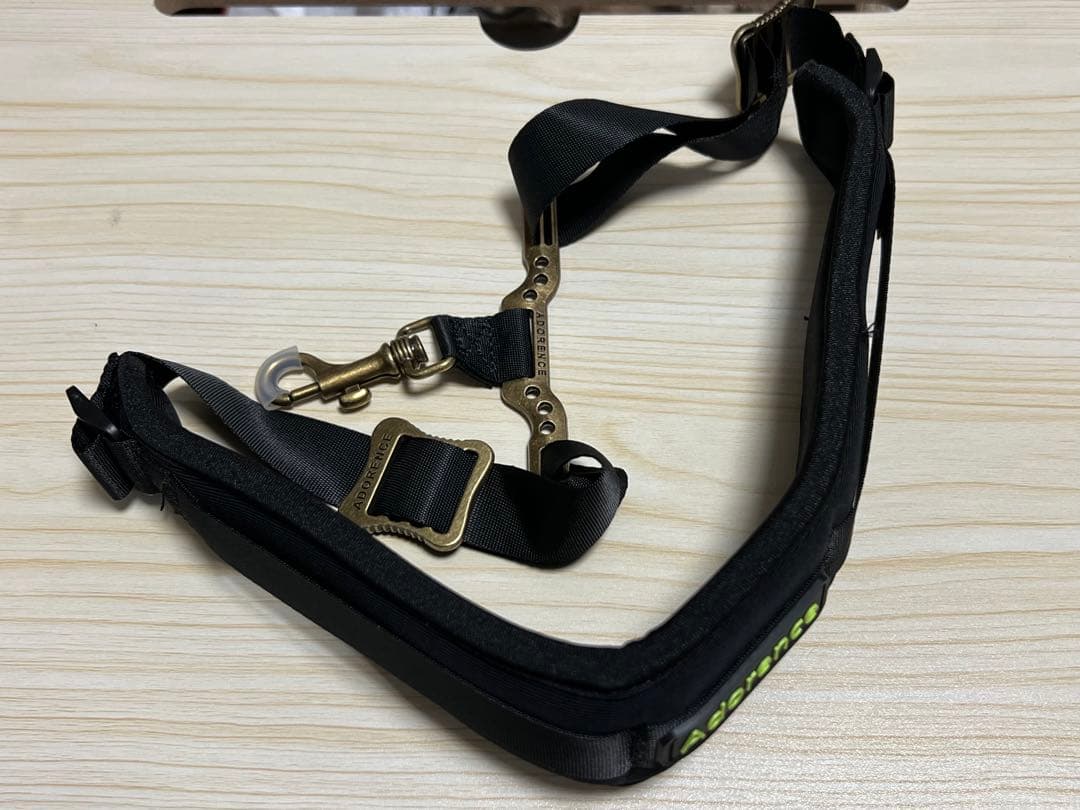 アルトサックス用備品セット　スタンド、マウスピース、リード、ストラップ等