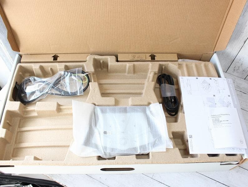 Dell 27インチ プラチナシルバー QHD S2721DS 液晶モニター