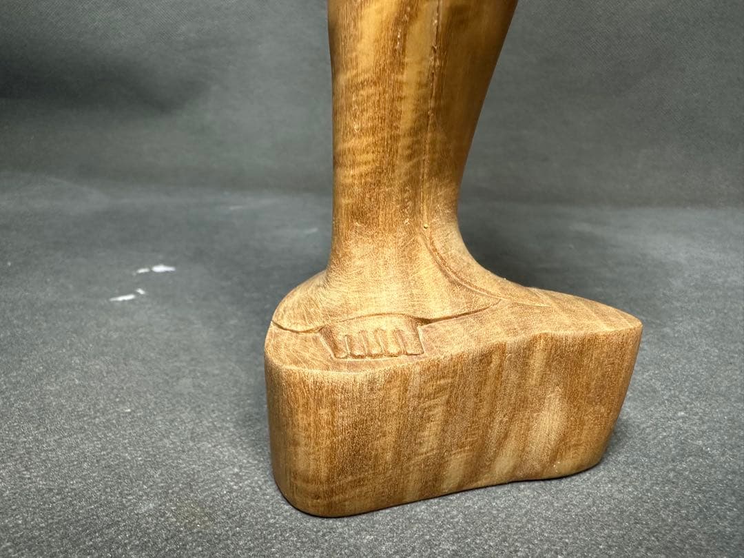 白檀　インドネシア　バリ島　木彫り　仏教美術　仏像 骨董 木像　木製　仏教