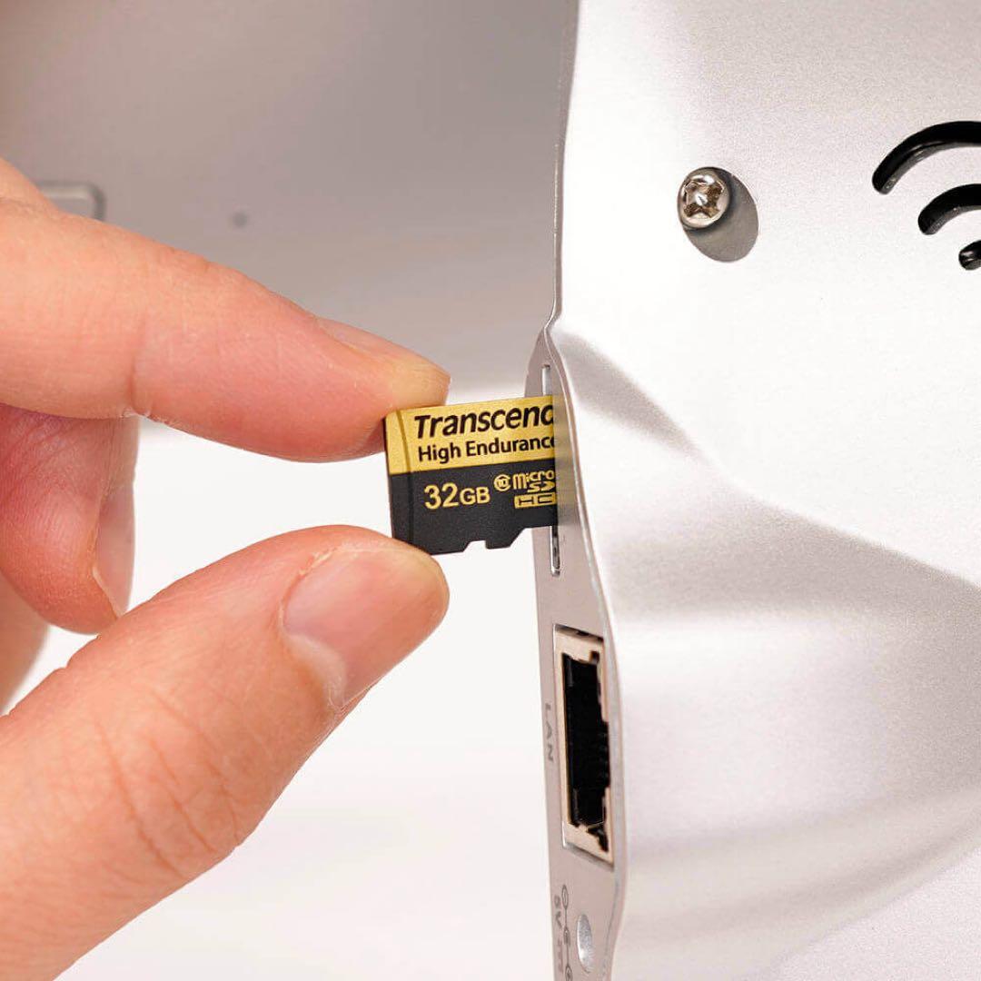 [新品] 防犯カメラソーラーバッテリー無線カメラ&モニターセット