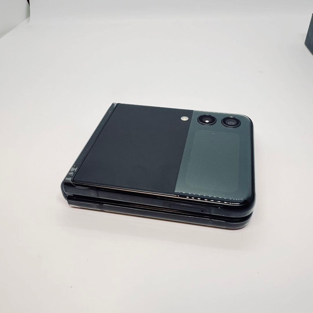 【SIMフリー】 Galaxy Z Flip3 5G SCG12 本体 動作OK