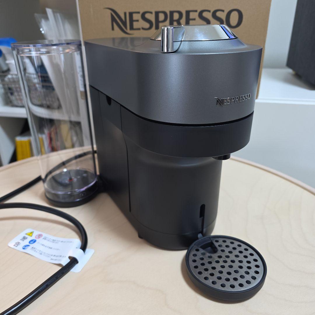 ヴァーチュオ ポップ プラス チタン Nespresso バーチュオ