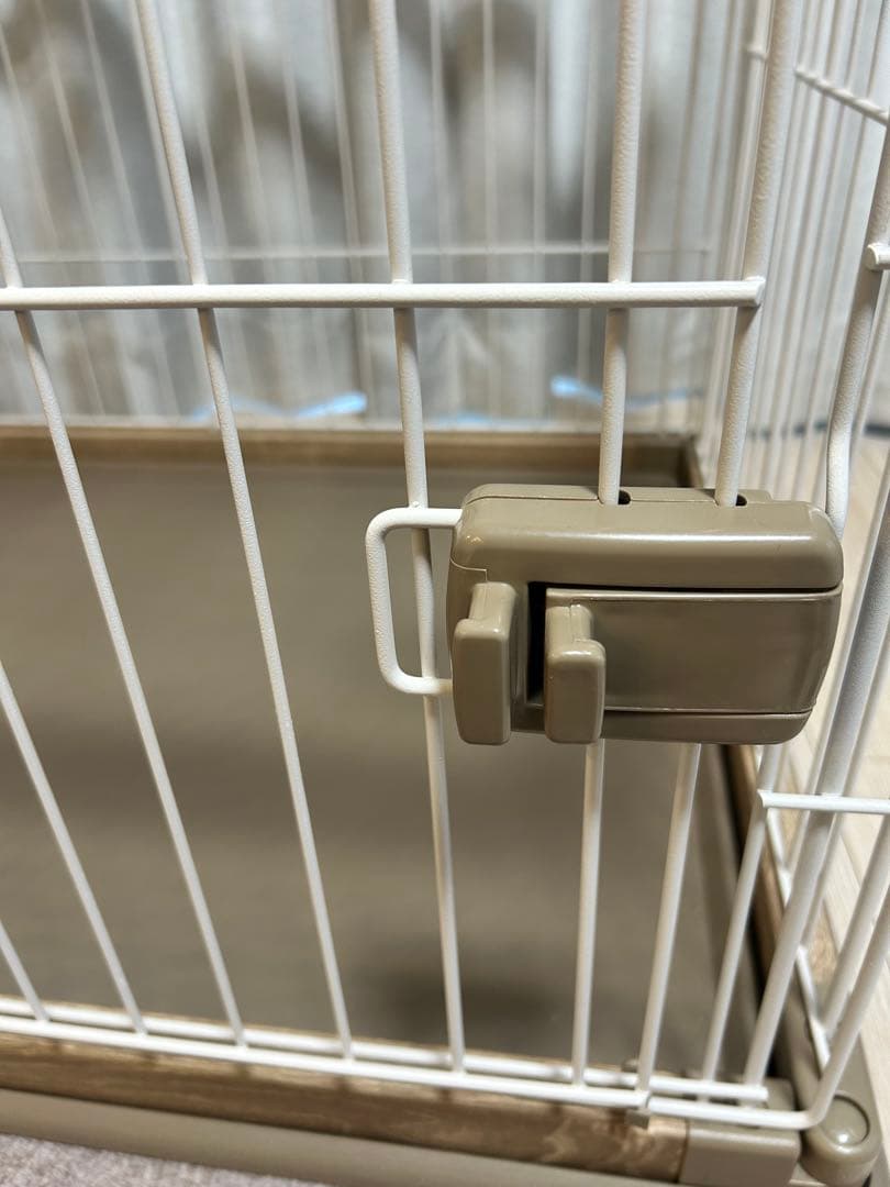 【引き取り限定(千葉県)】屋根付ウッディサークル 小型犬用ケージ