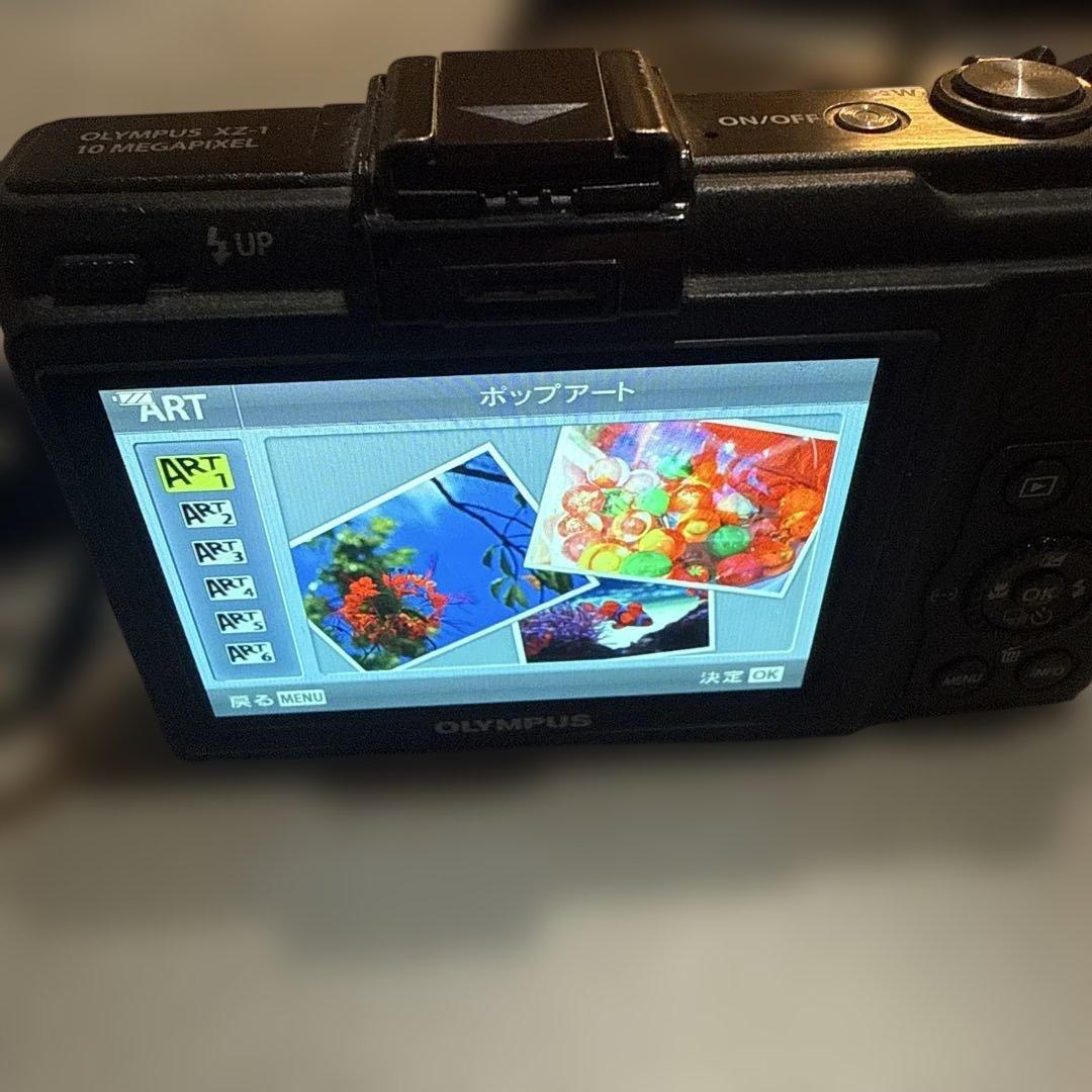 中古品　OLYMPUS XZ-1 コンパクトデジカメ