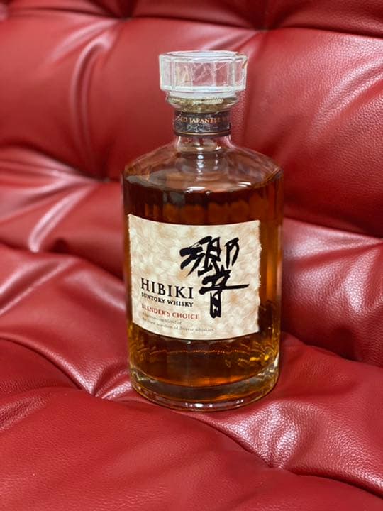 ウイスキーサントリー 響 700ml 1本 美品　ブレンダーズチョイス