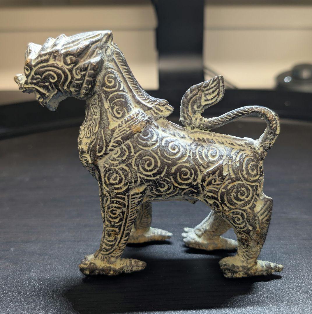 【良品】青銅製　聖獣置物　時代物　骨董アンティーク　中国美術 麒麟