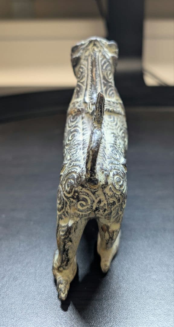 【良品】青銅製　聖獣置物　時代物　骨董アンティーク　中国美術 麒麟