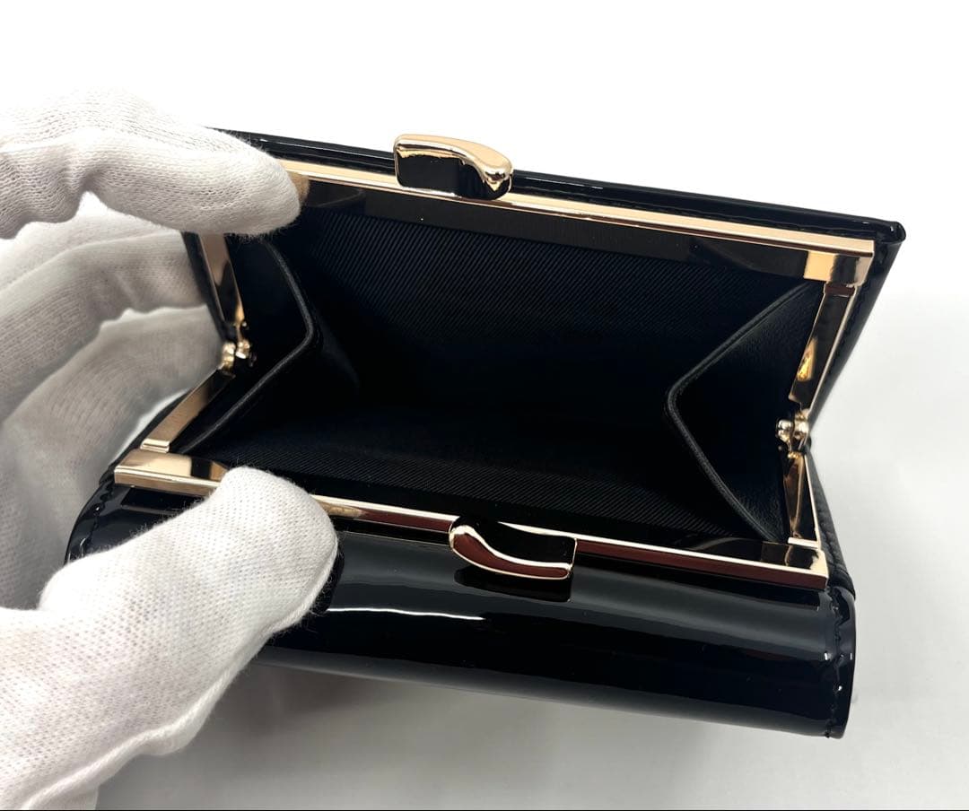 【新品・未使用】Vivienne Westwood 三つ折り財布 ブラック