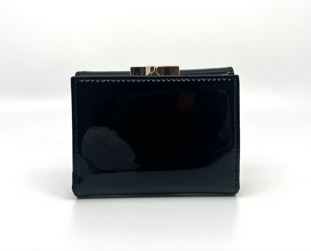 【新品・未使用】Vivienne Westwood 三つ折り財布 ブラック