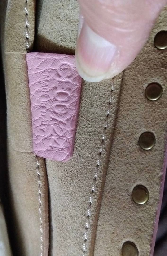 CELINE ピンク スタッズ ハンドバッグ