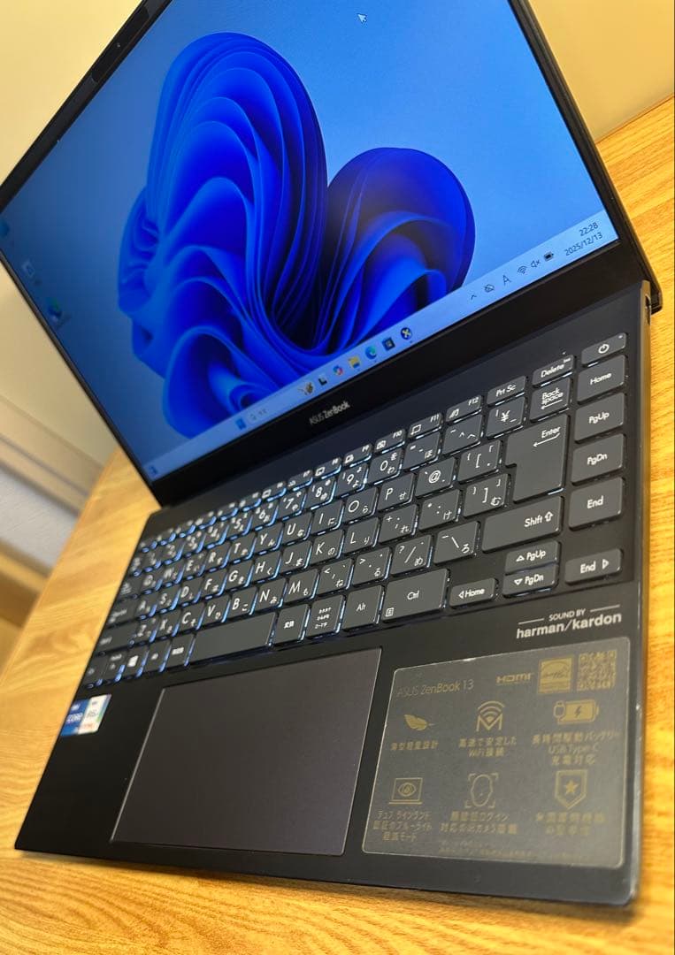 ASUS ノートパソコン　Core i5, SSD 512Gb, サクサク動く