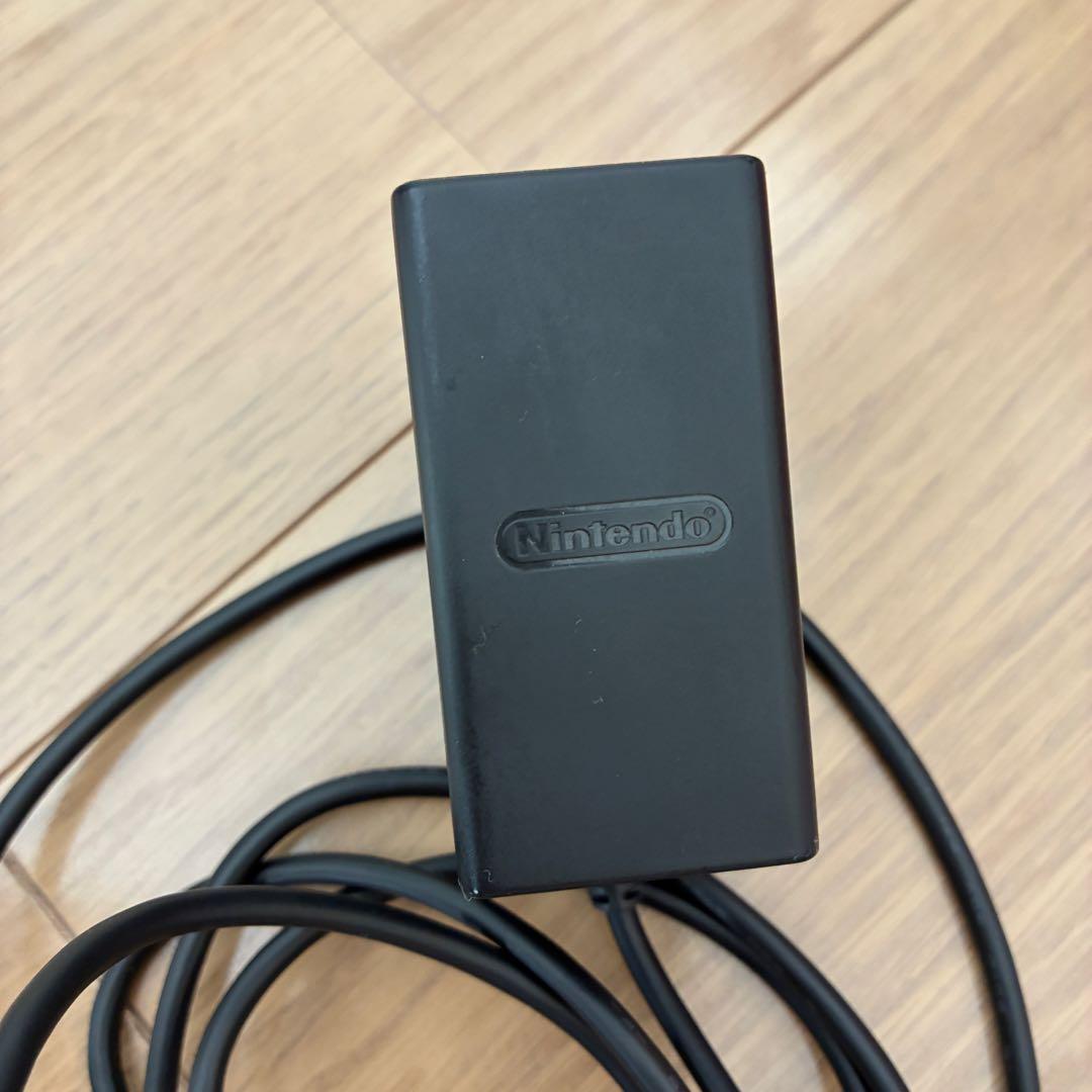 キャリングケース付きNintendo Switch 本体 赤/青 Joy-Con