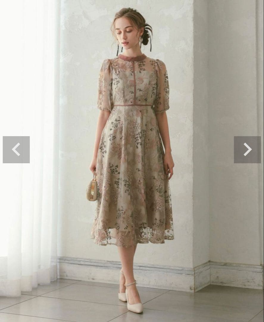 Dorry Doll フラワーエンブロイダリードレス　結婚式　お呼ばれ　ドレス