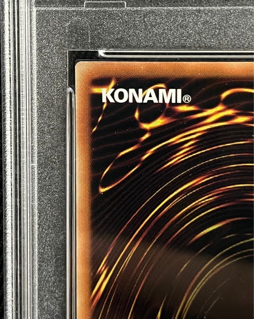 遊戯王　結束と絆の魔導師　25thシークレットレア 黄　アジア版　PSA9