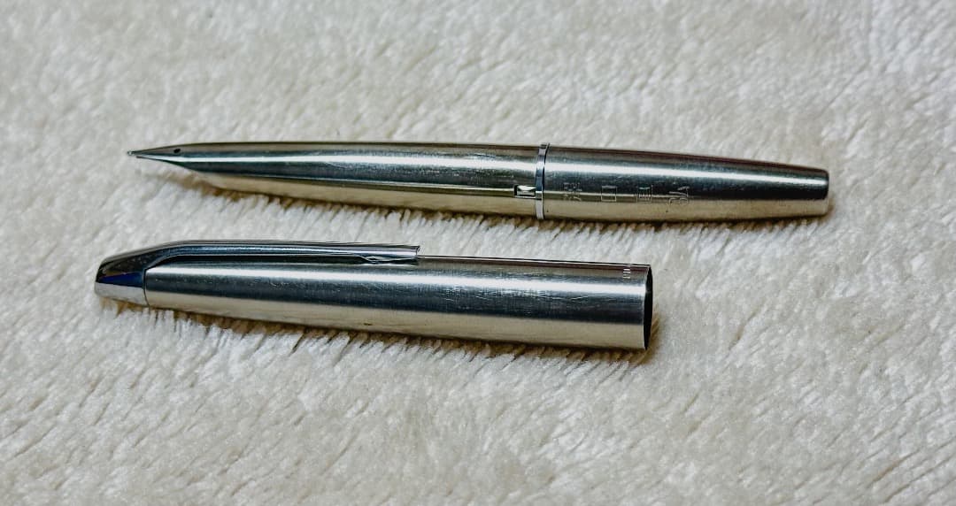 希少品 PILOTパイロット万年筆 ： ミュー廃盤H1273