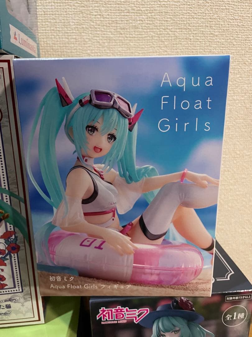 初音ミク フィギュア まとめ売り シナモロール 長靴をはいた猫 桜ミク 2