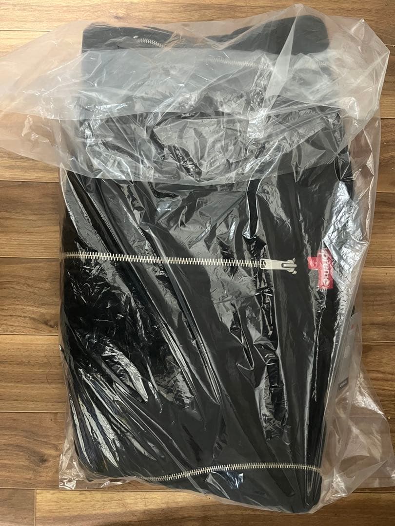 ジャケット・アウター Zip-Off Sleeve Quilted Bomber Jacket