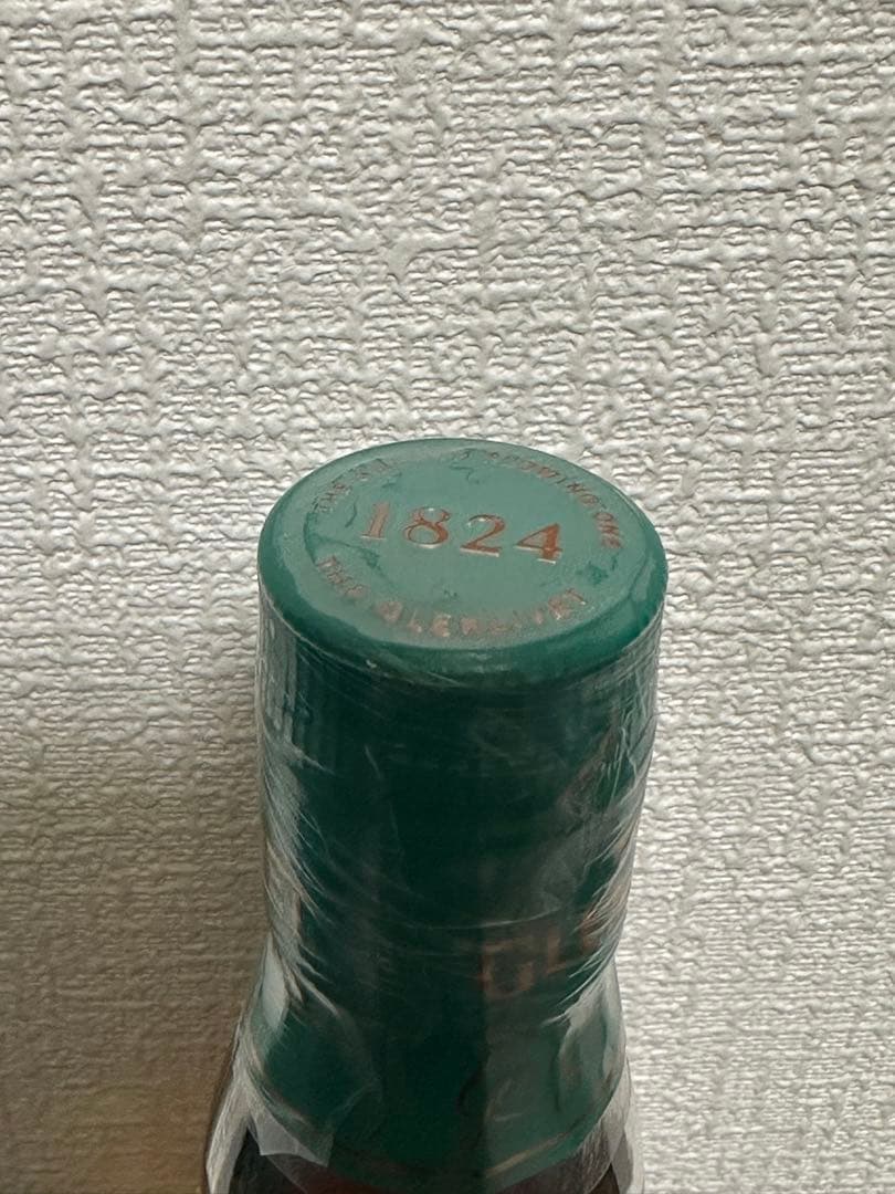 希少 数量限定品 ザ・グレンリベット 12年 200周年記念 限定ボトル