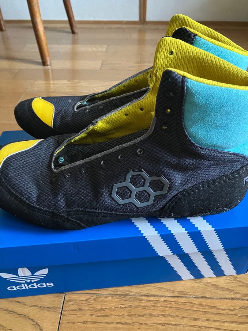 レスリングシューズ(RUDIS)