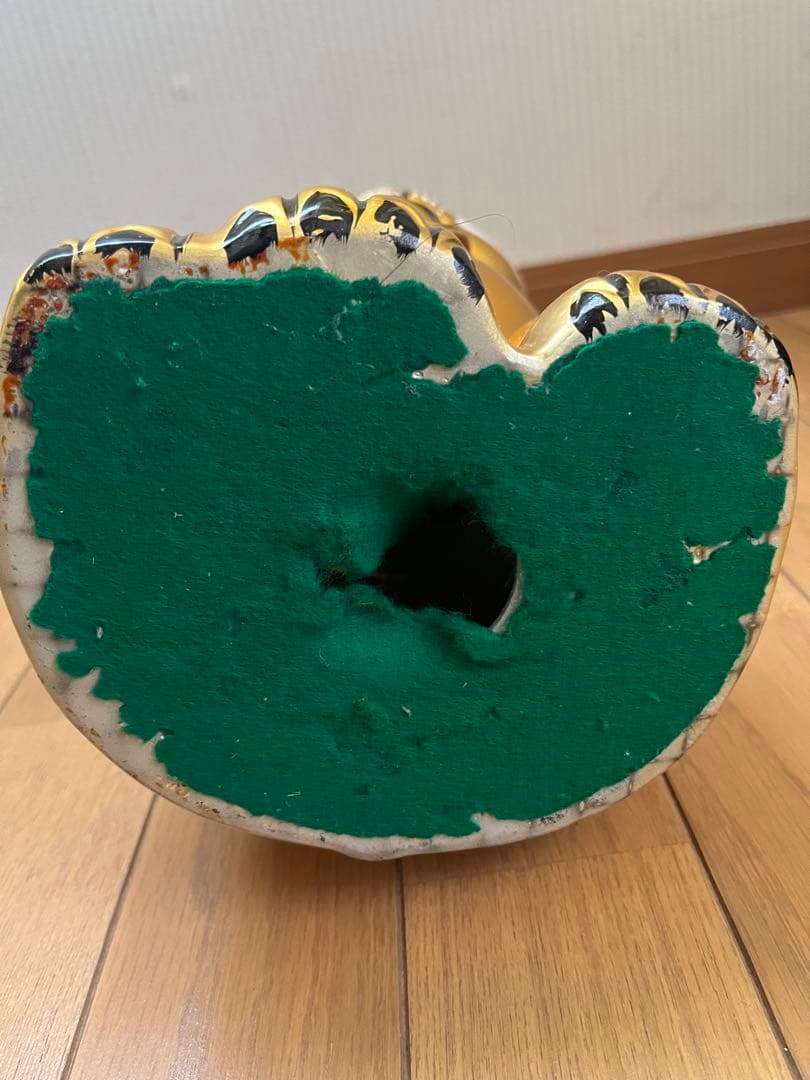 レトロ金色 招き猫 置物 貯金箱　約30cm