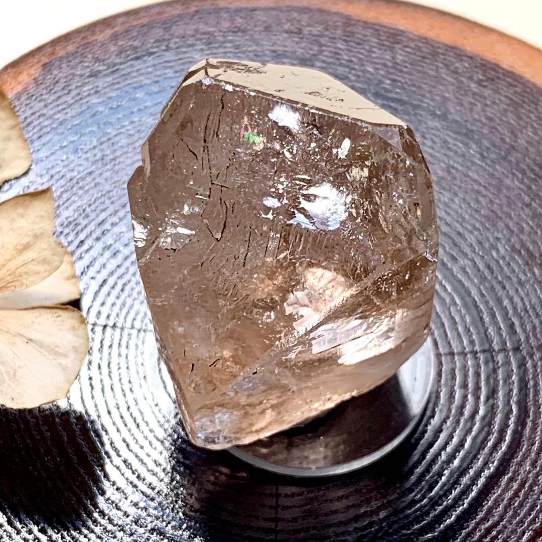 美し過ぎるピーチカラートパーズ原石199ct/非加熱/鉱物標本