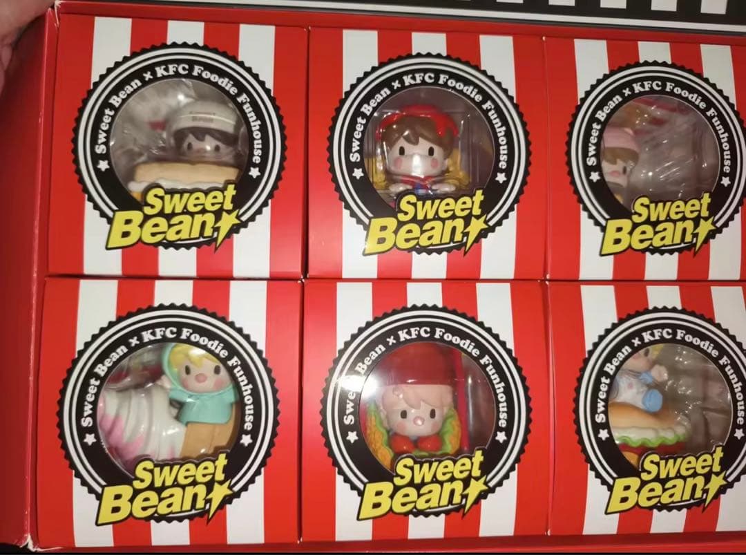 POPMART Sweet Bean × KFC Foodie Funhouse