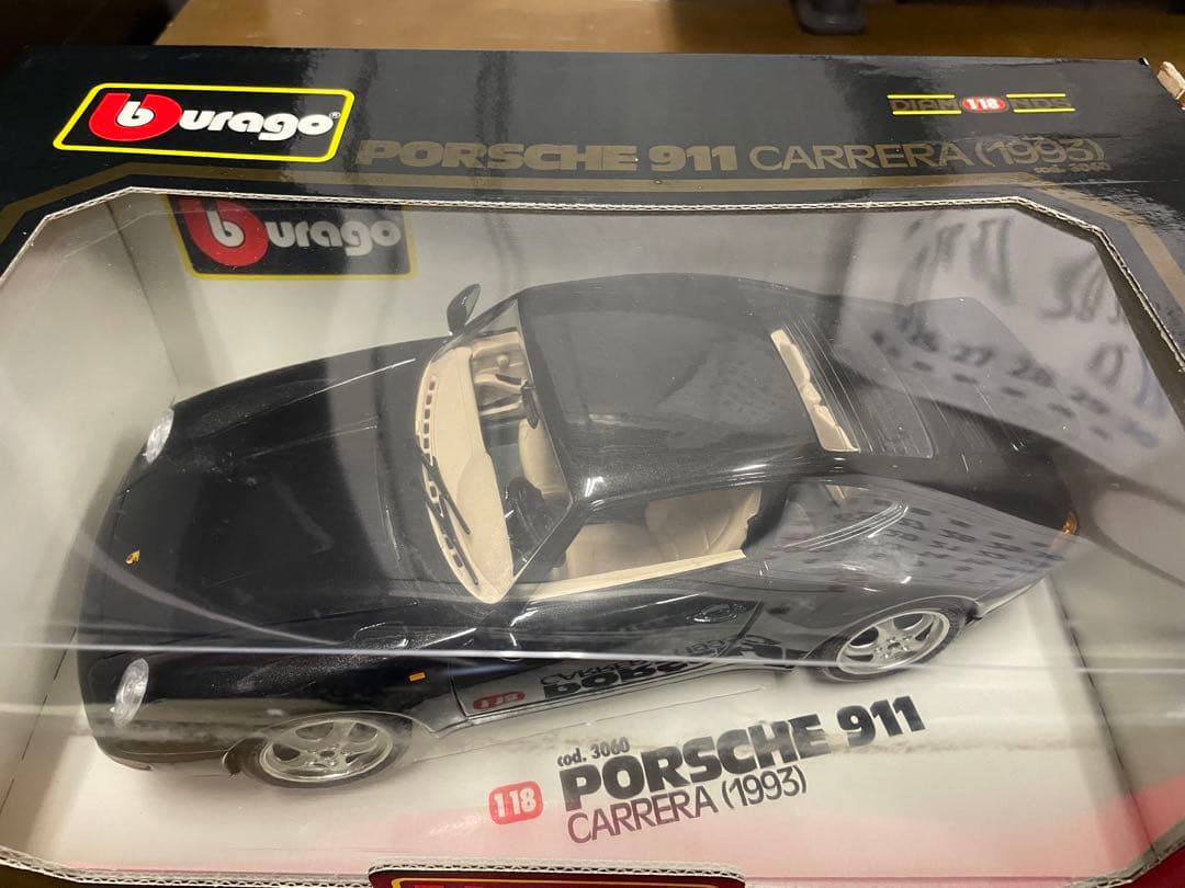 Burago ポルシェ911カレラ