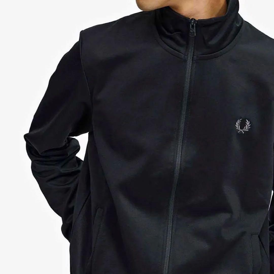 【美品・完売カラー】フレッドペリー　トラックジャケット【J6000】 Lサイズ