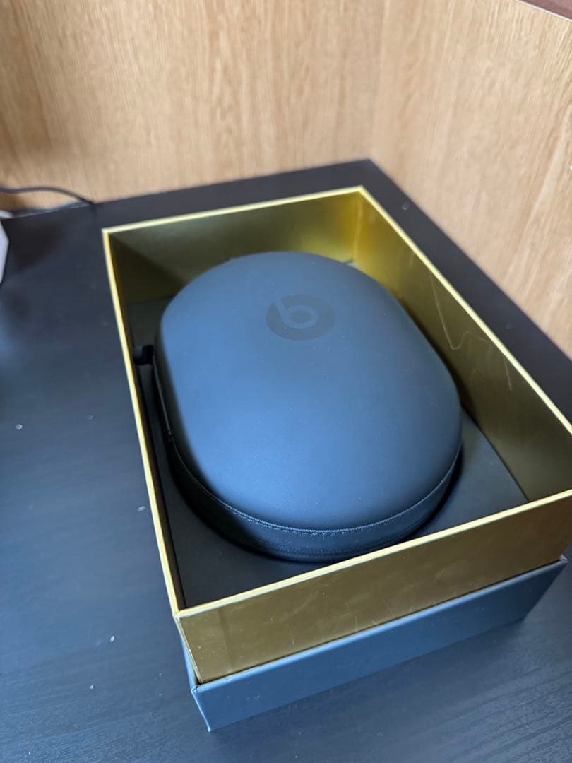 Beats Studio 3 Wireless ブラック/ゴールド