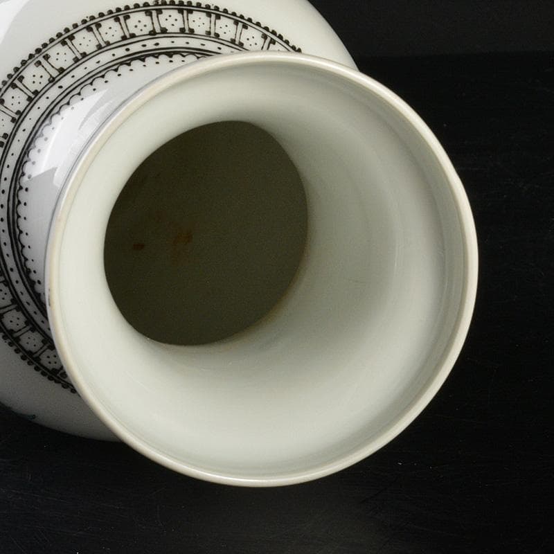 中国　景徳鎮製　粉彩　漢詩孔雀牡丹文瓶　C　6620