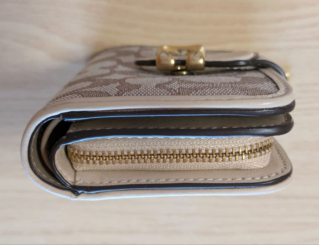 【COACH コーチ】 タビー ミディアム ウォレット 二つ折り財布 C金具